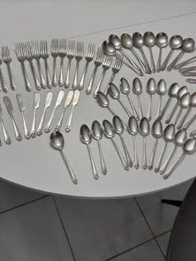 Holmes & Edwards "Lovely Lady" Vintage Silverplate Flatware Set - 69 Pcs